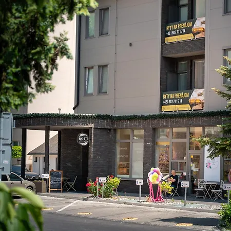 Apartment Emerald Dunajská Streda