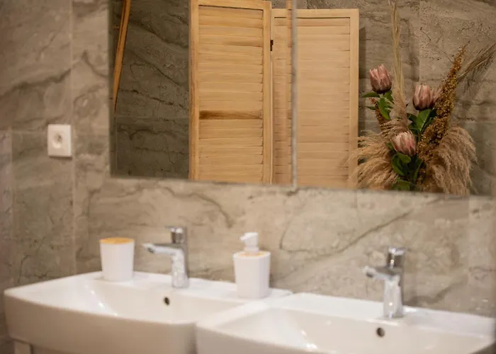 Emerald Διαμέρισμα