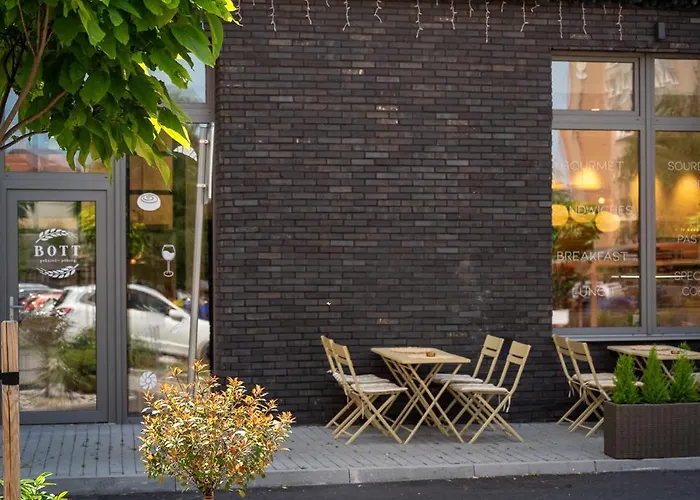 Emerald アパート